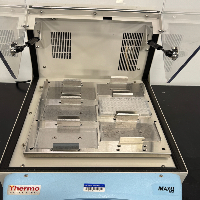 Thermo Scientific MaxQ 4450 Incubator Shaker image 3